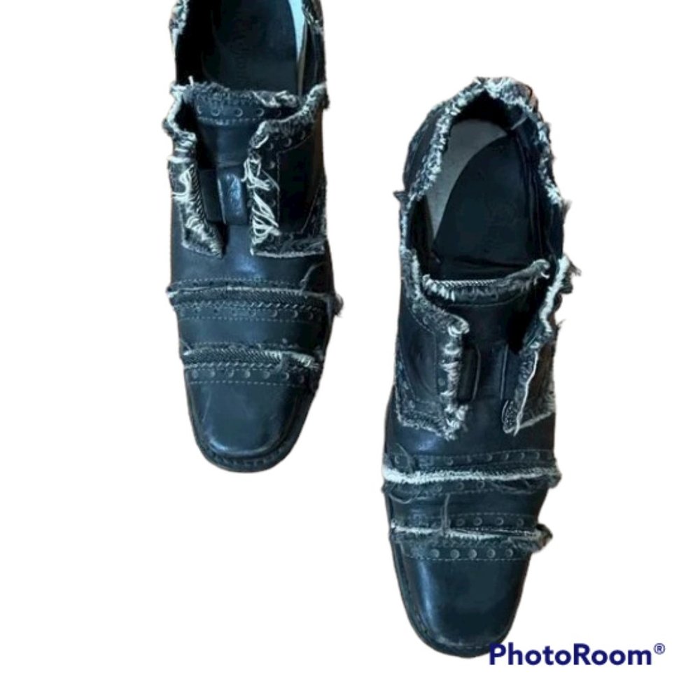 Fun & Funky dKode Shoes Size 38 (7 1/2)